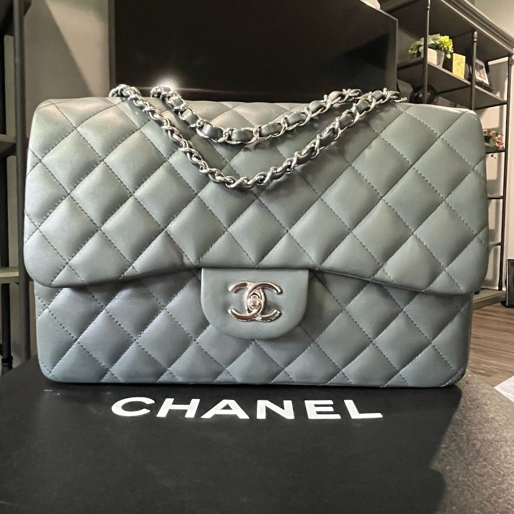 Authentic Chanel grey (single-flap) Classic Jumbo Bag with Silver Hardware